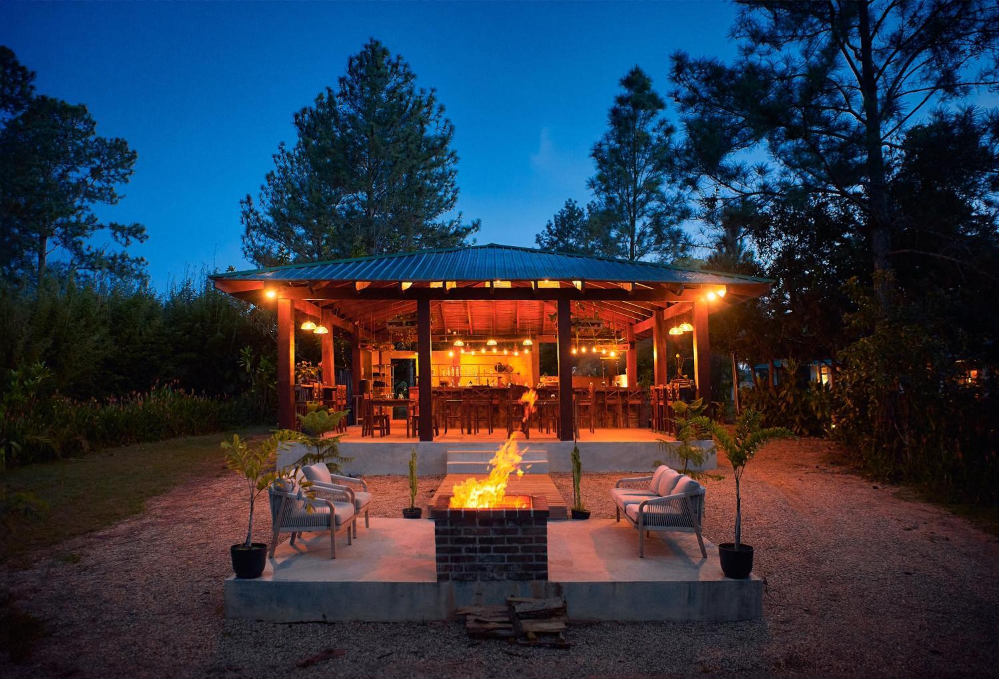 Hidden Valley Wilderness Lodge Blancaneau المظهر الخارجي الصورة