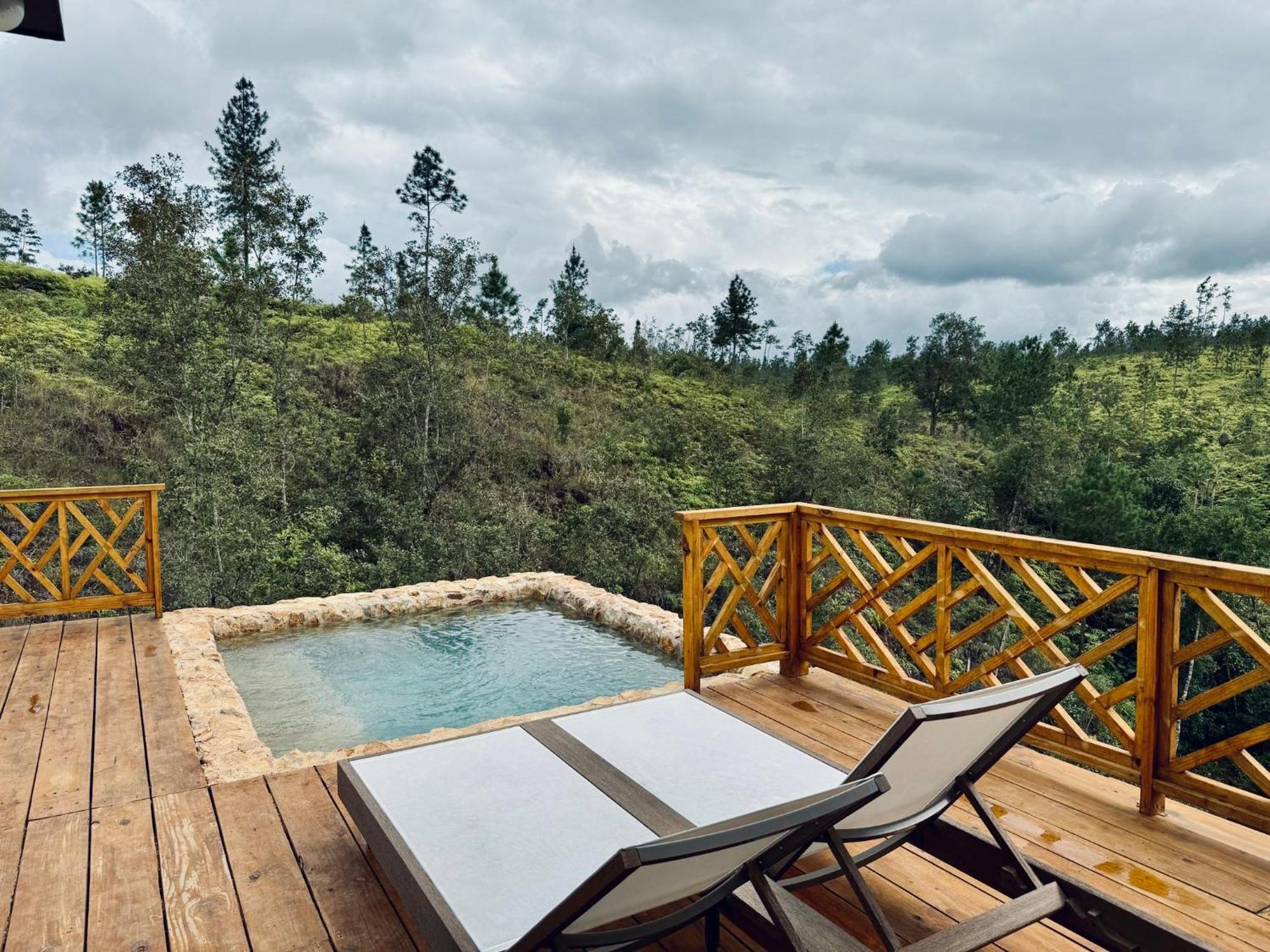 Hidden Valley Wilderness Lodge Blancaneau المظهر الخارجي الصورة